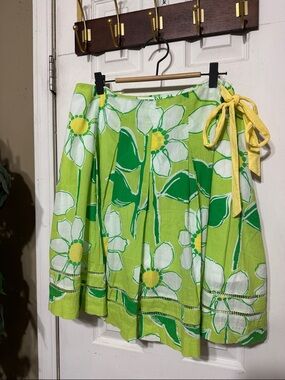 Lilly Pulitzer Lime Green Yellow Floral Tie-Side Wrap Circle Skirt Cotton Size 8